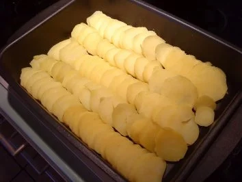 Bohnen mit Kassler und Kartoffeln zum Auflauf vereint ... - Rezept - Bild Nr. 5