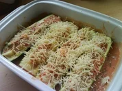 Rezept: Zucchini-Schiffchen vegetarisch gefรผllt Zucchini-Schiffchen vegetarisch gefรผllt - Rezept