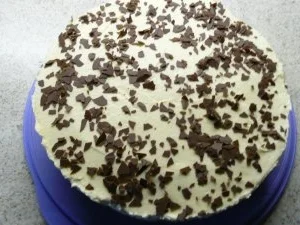 Pfirsichtorte mit Joghurt-Sahne - Rezept - Bild Nr. 2