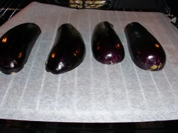 Rezept: Dips-Auberginencreme Bild Nr. 2 Dips-Auberginencreme - Rezept - Bild Nr. 2