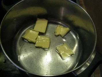 Rezept: Kleine Windbeutel gefüllt mit Vanilleparfait Bild Nr. 3 Kleine Windbeutel gefüllt mit Vanilleparfait - Rezept - Bild Nr. 3