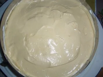 Rezept: Torte: Kiwi-Bananen-Aprikosen-Torte Bild Nr. 3 Torte: Kiwi-Bananen-Aprikosen-Torte - Rezept - Bild Nr. 3