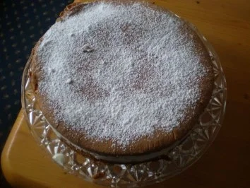 Rezept: Käsesahnetorte Bild Nr. 2 Käsesahnetorte - Rezept - Bild Nr. 2