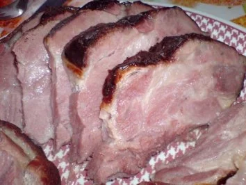 Rezept: Kaßlerkamm-Braten mit Blumenkohl und Salzkartoffeln Kaßlerkamm-Braten mit Blumenkohl und Salzkartoffeln - Rezept