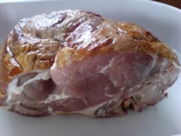 Rezept: Kaßlerkamm-Braten mit Blumenkohl und Salzkartoffeln Bild Nr. 3 Kaßlerkamm-Braten mit Blumenkohl und Salzkartoffeln - Rezept - Bild Nr. 3