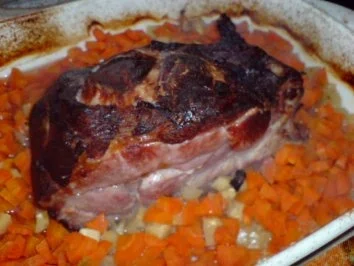 Rezept: Kaßlerkamm-Braten mit Blumenkohl und Salzkartoffeln Bild Nr. 7 Kaßlerkamm-Braten mit Blumenkohl und Salzkartoffeln - Rezept - Bild Nr. 7