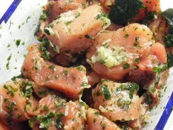 Schweinefilet in Kräuter-Knoblauch-Sauce - Rezept - Bild Nr. 2