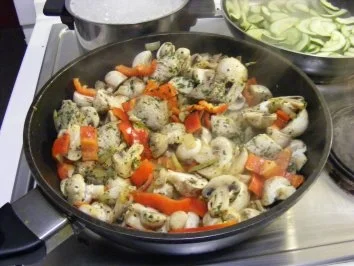 Schweinefilet in Kräuter-Knoblauch-Sauce - Rezept - Bild Nr. 3