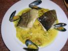 Skrei (der Vielschwimmer) an Fenchel-Muschelragout und Knoblauch Püree - Rezept