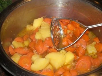 Gemüse:   KAROTTEN mit Mettenden - Rezept - Bild Nr. 6