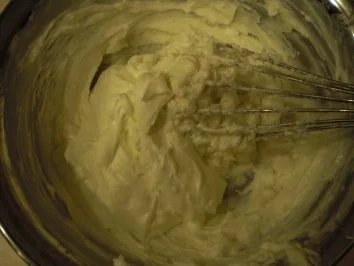 Ziegenkäsemousse mit Lavendel-Melonen-Tatar und Walnußcrackern - Rezept - Bild Nr. 3