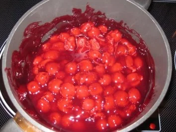 Meine Schwarzwälder Kirschtorte.... - Rezept - Bild Nr. 12