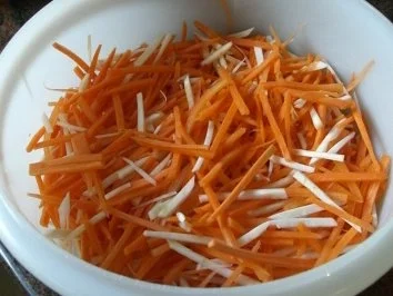 Salatbar:  KAROTTEN - SELLERIE - SALAT - Rezept - Bild Nr. 3