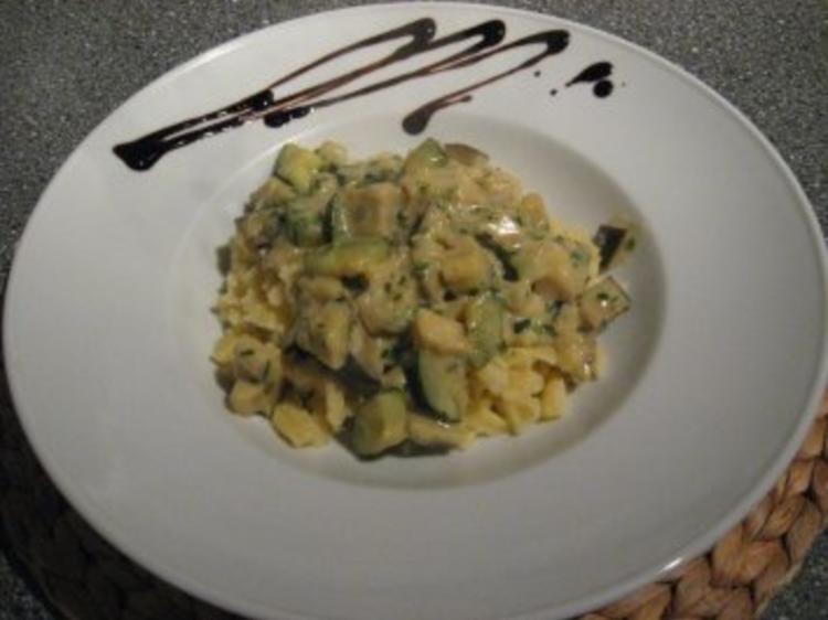 Spätzle mit Auberginen Zucchini Gemüse - schnell &amp; einfach - von ...