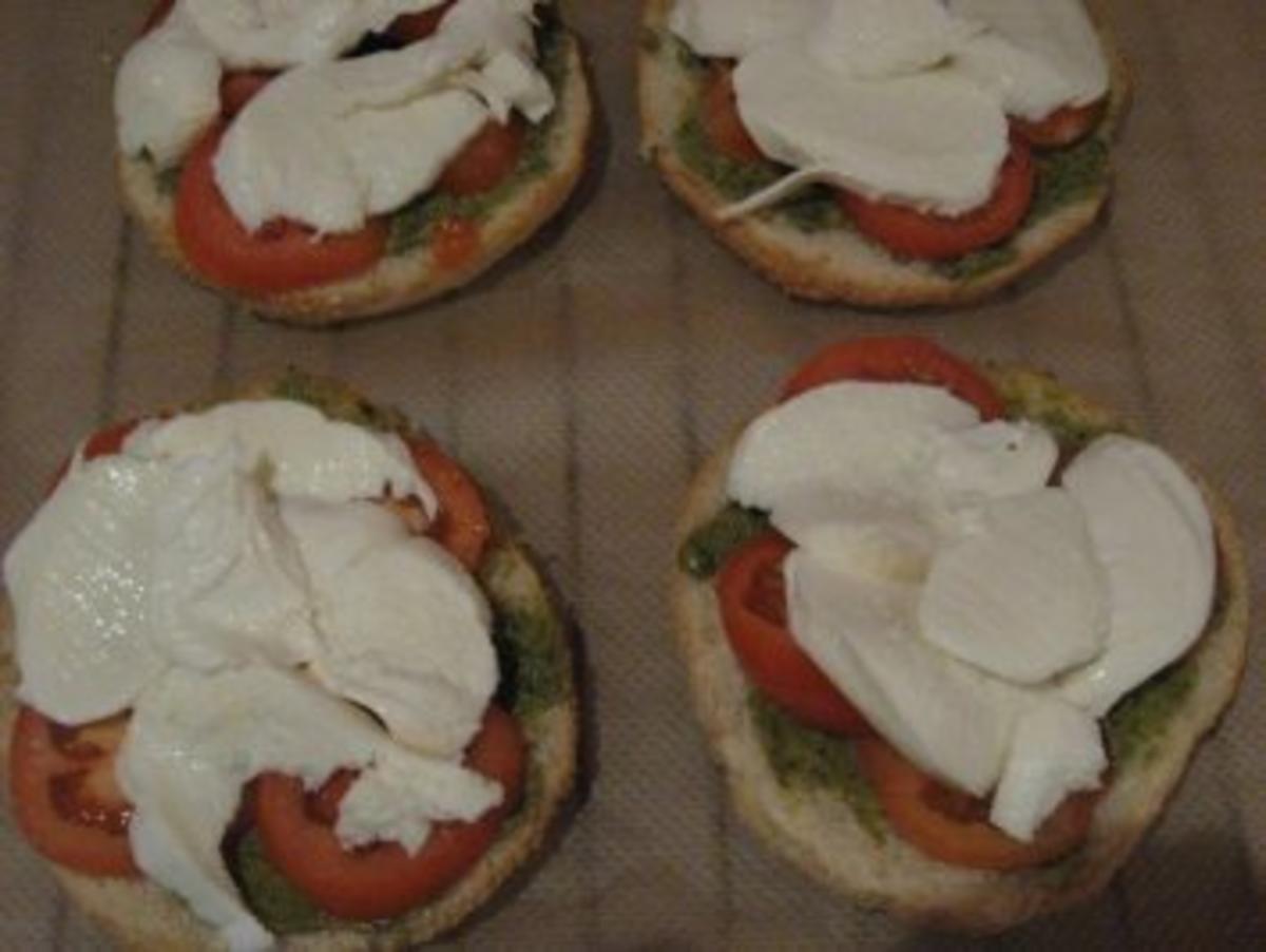 Tomaten-Mozzarella-Toasties - Rezept - Bild Nr. 2