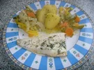 Pangasiusfilet gedünstet, Gemüse mit Cherry und Salzkartoffeln - Rezept