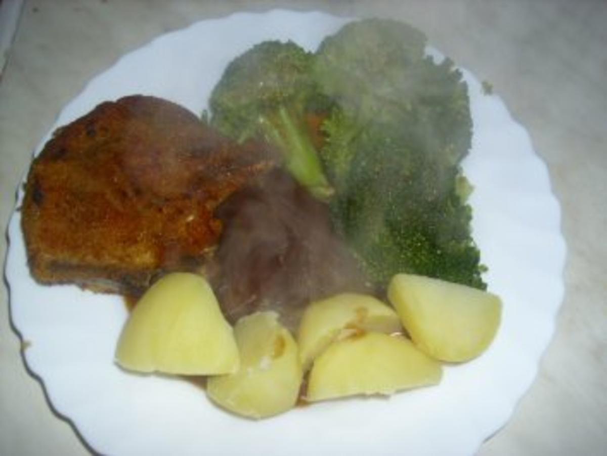 Kotelett mit Broccoli für den einen  und für den anderen mit Rosenkohl - Rezept - Bild Nr. 2