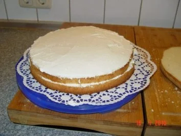 Rezept: Omas Schockoladentorte Bild Nr. 4 Omas Schockoladentorte - Rezept - Bild Nr. 4