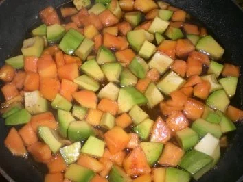 Schweinefilet mit Avocado-Papaya-Ragout - Rezept - Bild Nr. 6