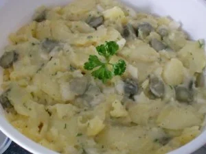 Rezept: Schwäbische Kartoffelsalat Schwäbische Kartoffelsalat - Rezept