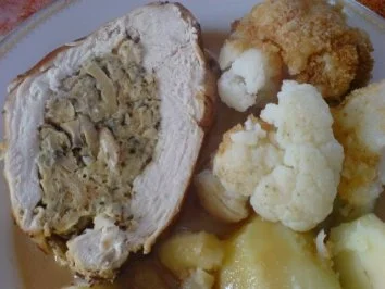 Rezept: Gefüllte Putenbrust Gefüllte Putenbrust - Rezept