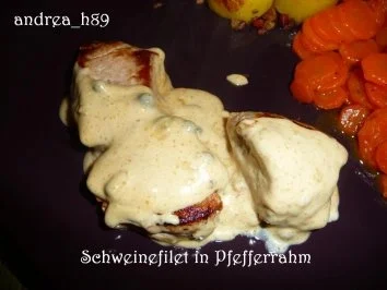 Schweinefilet in Pfefferrahmsauce - Rezept