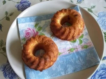 Mini-Gugelhupfe 6er mit Raspelschokolade .....mit Bildern - Rezept - Bild Nr. 4