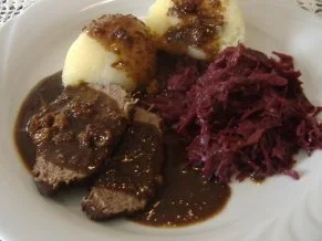 Westfälischer Sauerbraten mit Pumpernickelsauce - Rezept