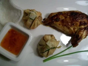 Poulardenbrust im Asialack zu Gemüse-Wan-Tans - Rezept - Bild Nr. 2