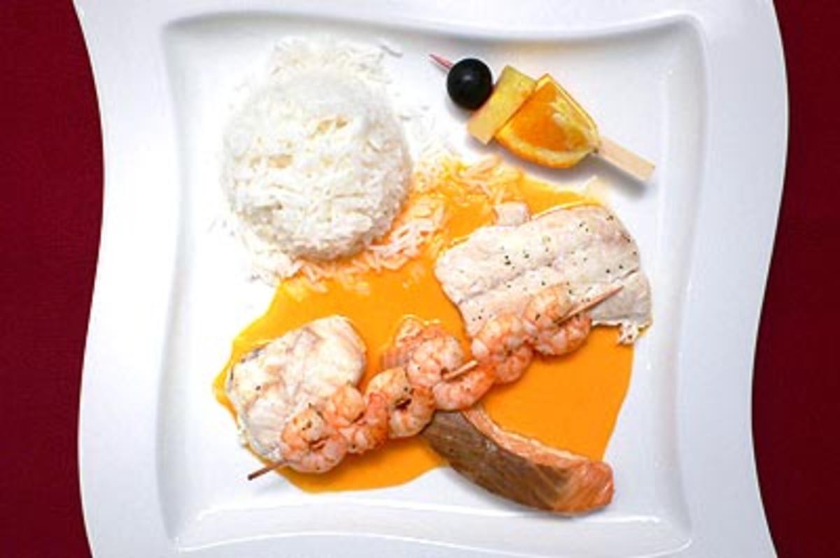 Gourmetfischteller mit Hummersoße und Basmatireis - Rezept - kochbar.de