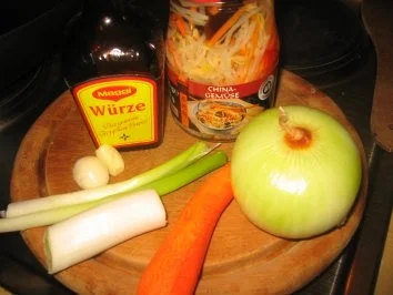 Rezept: Geflügel: Nur für "Maggi flüssig" Liebhaber! Bild Nr. 6 Geflügel: Nur für "Maggi flüssig" Liebhaber! - Rezept - Bild Nr. 6