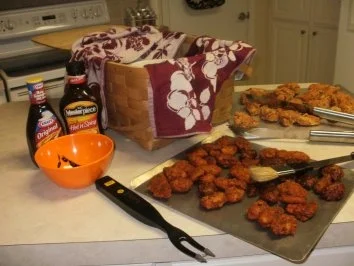 Amerikan Buffalo Wings -Huehnerfluegel gebacken mit Gewuerz -  fuer Super Bowl Football - das ist ein muss - Rezept - Bild Nr. 4