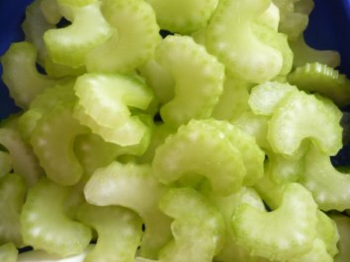 Fruchtiger Salat - einfach - von rollimops