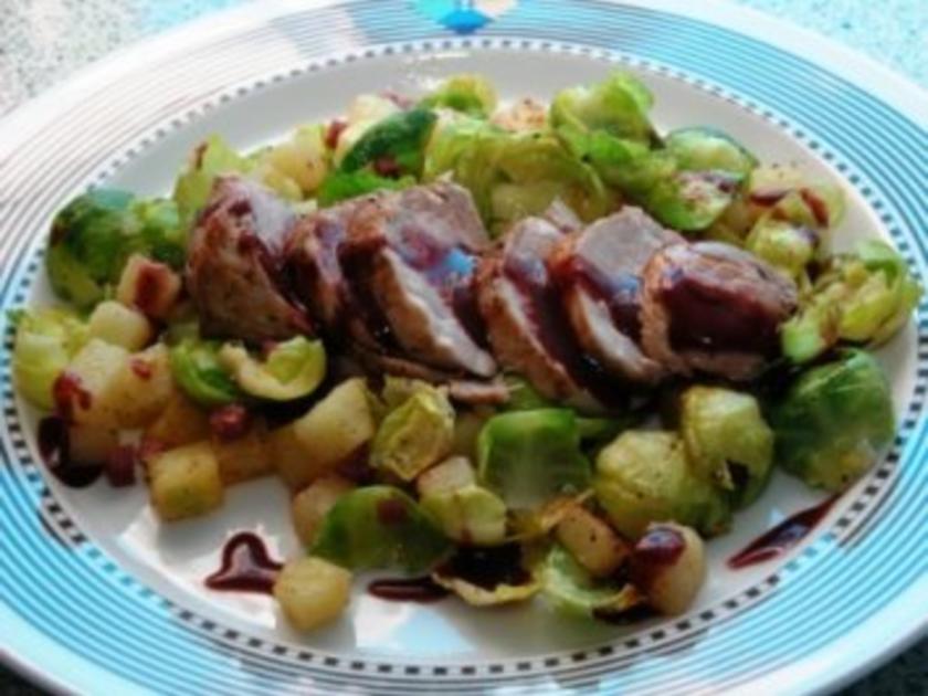 Schweinefilet mit gebratenen Rosenkohlblättern - einfach - von Pastapabst