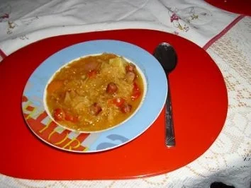Sauerkraut Eintopf mit Kabanossi - Rezept