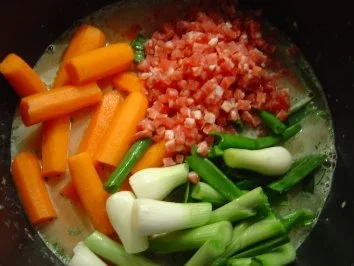 Möhren-Lauch-Topf... kalorienarm...  mit Schupfnudeln - Rezept - Bild Nr. 4