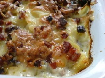 Rezept: Kartoffel-Käse-Auflauf Bild Nr. 12 Kartoffel-Käse-Auflauf - Rezept - Bild Nr. 12