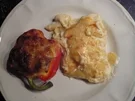 gefüllte Paprikaschoten mit Kartoffelgratin - Rezept