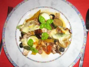 Rezept: Hähnchen-Gemüse-Gratin Bild Nr. 7 Hähnchen-Gemüse-Gratin - Rezept - Bild Nr. 7