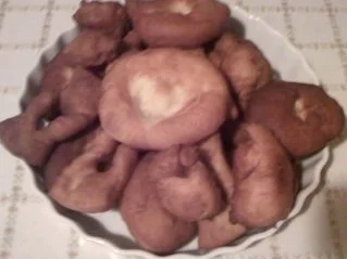 Rezept: Ausgezogene, Kücherln, Schuchsen oder Vögerl Ausgezogene, Kücherln, Schuchsen oder Vögerl - Rezept