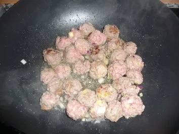 Porree - Hackklößchen mit Spätzle - Rezept - Bild Nr. 4