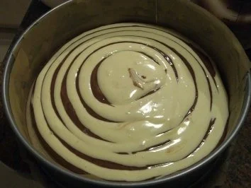 Biskuit:   ZEBRA ~ TORTE - Rezept - Bild Nr. 7