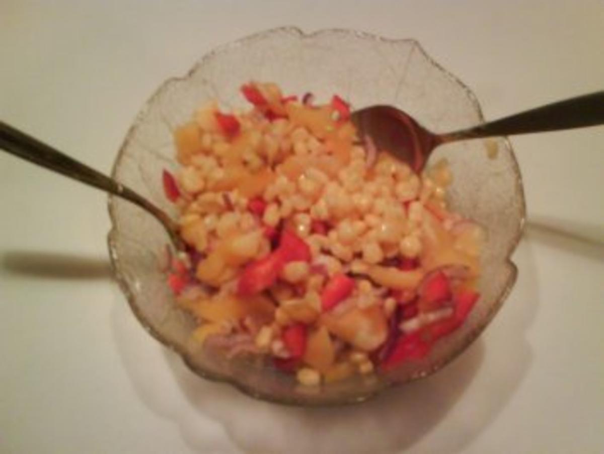 Salat: Bunter Paprikasalat mit Schafskäse - Rezept - Bild Nr. 3