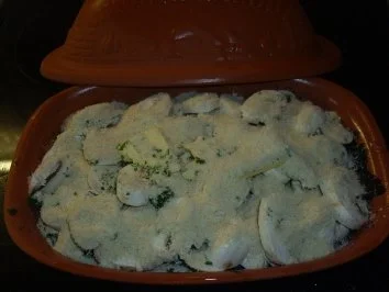 Rezept: Fischgerichte: Forelle überbacken im Römertopf Bild Nr. 2 Fischgerichte: Forelle überbacken im Römertopf - Rezept - Bild Nr. 2