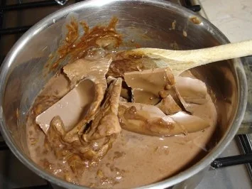 Rezept: Weihnachtsmänner-Schoko-Pudding Bild Nr. 2 Weihnachtsmänner-Schoko-Pudding - Rezept - Bild Nr. 2