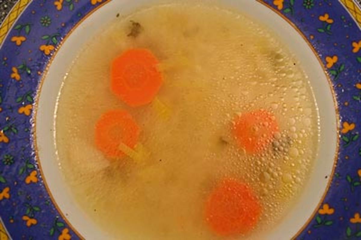 Klare Suppe - Rezept mit Bild - kochbar.de