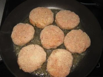 Weißkrautpfanne mit Frikadellen und Salzkartoffeln - Rezept - Bild Nr. 7