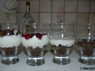 Schwarzwälder-Trifle - Rezept - Bild Nr. 7