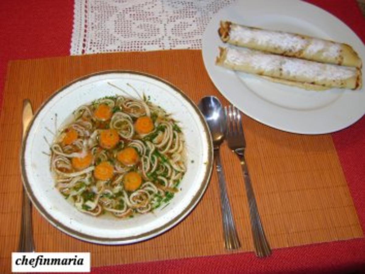 Bilder für Frittatensuppe und Palatschinken mit Zwetschgenmarmelade - Rezept