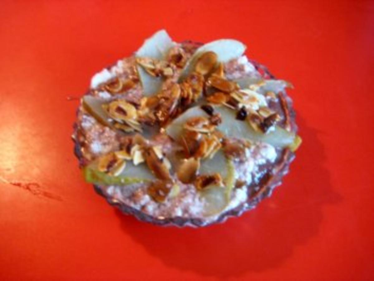 Gedünstete Birnen auf Schokoladen - Cremepudding - Rezept - Bild Nr. 8
